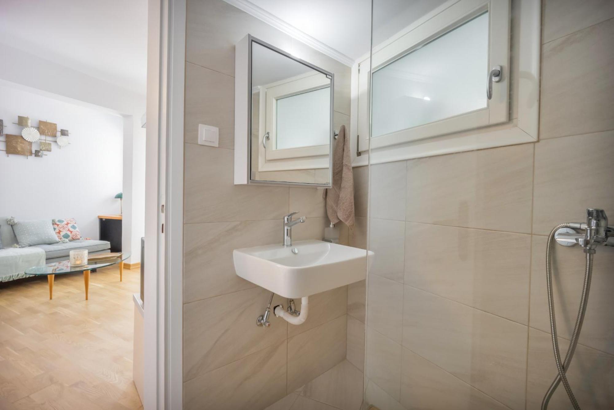 Apartamento Chic, Downtown, Penthouse W Sundeck And Seaview Heraclión Exterior foto